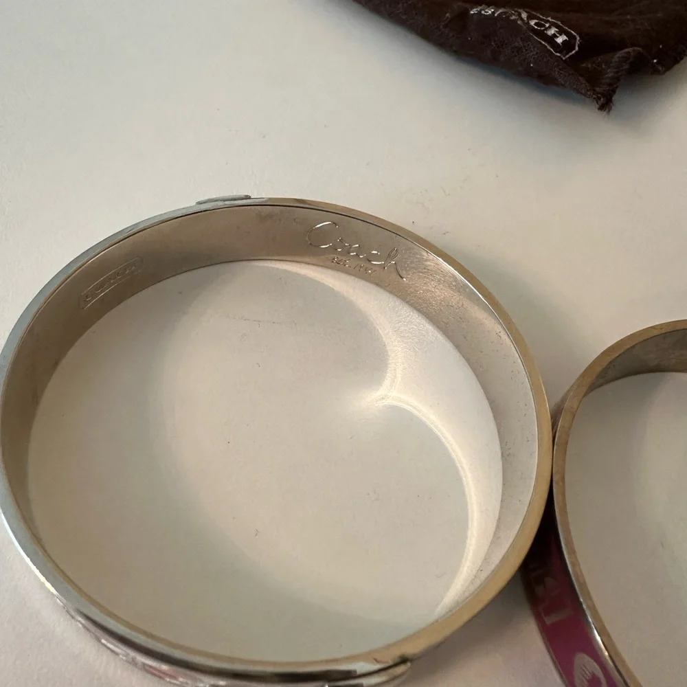 Coach Bangle - Picture 3 of 8